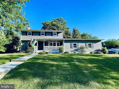 316 Poplar Ave Woodbury Heights, NJ 08097