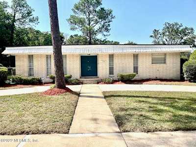 5709 Earl Cir Jacksonville, FL 32219