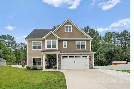 203 Timberland Loop Mooresville, NC 28115