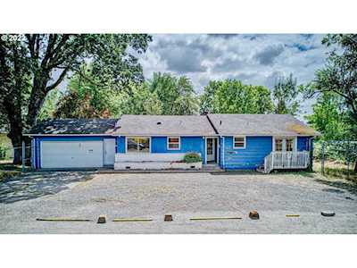 830 NW Dale Ave Portland, OR 97229