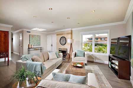 5678 Scripps St San Diego, CA 92122