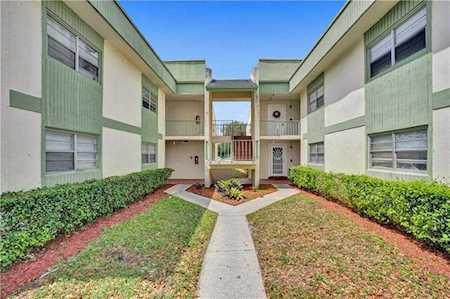 4128 NW 88th Ave #201 Coral Springs, FL 33065