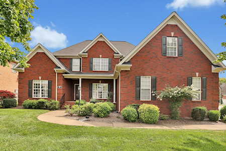 1811 Satinwood Dr Murfreesboro, TN 37129