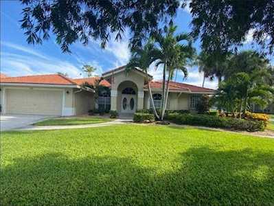 232 Monterey Way Royal Palm Beach, FL 33411