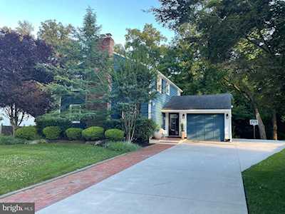 1389 Paddock Way Cherry Hill, NJ 08034