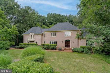 10700 Hunters Run Ct Vienna, VA 22181