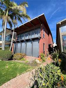 5607 E Corso Di Napoli Long Beach, CA 90803