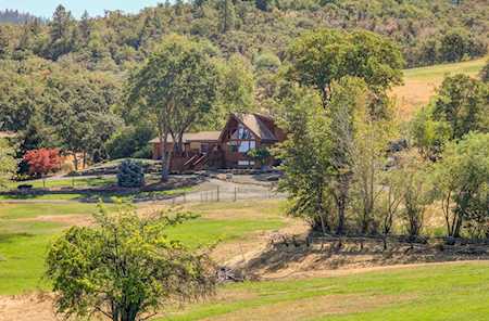 3960 Independence School Rd Medford, OR 97501