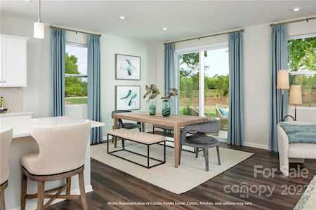 3304 Cheyney Park Dr Charlotte, NC 28269