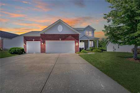 809 Homefield Grove Ct Ofallon, MO 63366