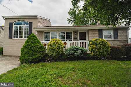 22 Belmont Rd Bellmawr, NJ 08031