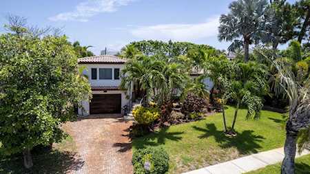 1290 NE 4th Avenue Boca Raton, FL 33432