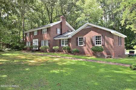 3908 Hawthorne Road Rocky Mount, NC 27804