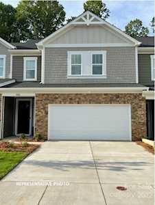 8145 Merryvale Ln Charlotte, NC 28214