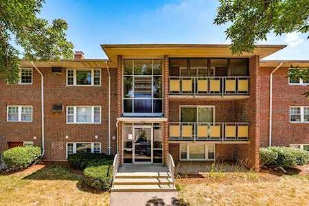 215 Rock St #J6 Norwood, MA 02062