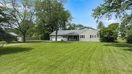 2010 Sundown Lane Fort Wayne, IN 46808