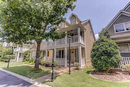 1358 Island Shore Dr Memphis, TN 38103