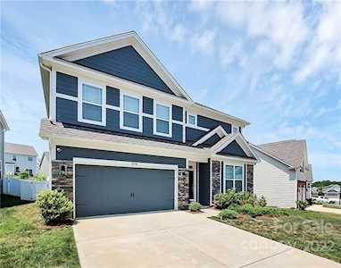 1530 Cambria Ct Lake Wylie, SC 29710