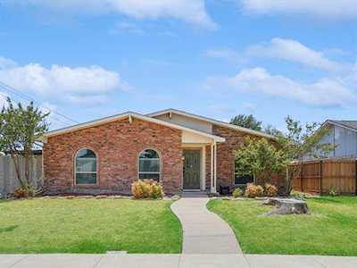 5124 Shannon Drive The Colony, TX 75056