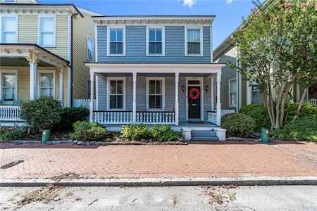 619 London St Portsmouth, VA 23704