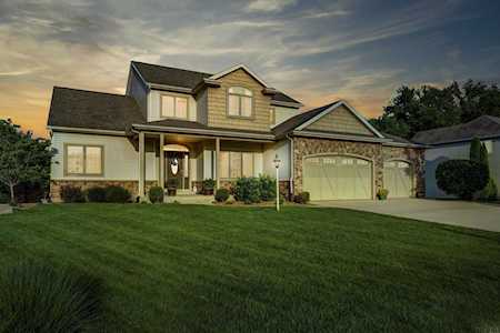 51210 Enchanted Oak Court South Bend, IN 46628