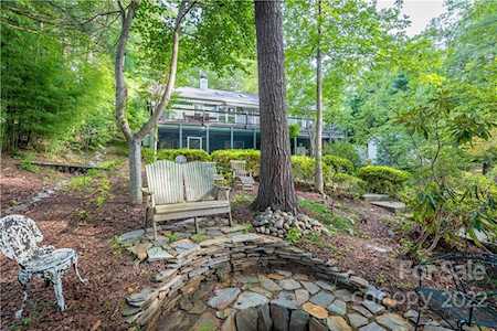 2680 Laurel Pointe Dr Nebo, NC 28761