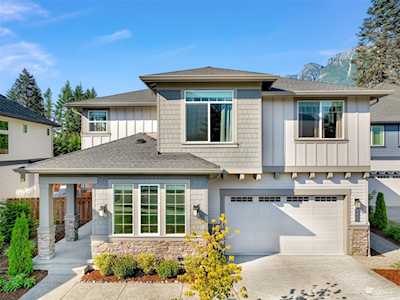 786 SE 6th Place North Bend, WA 98045