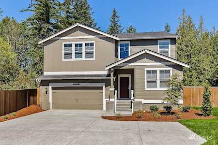 18811 111th Ave E #828 Puyallup, WA 98374