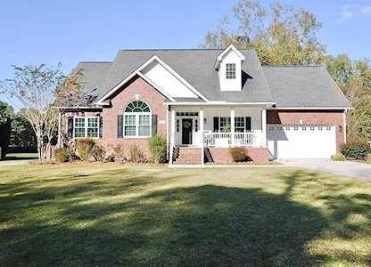 1006 Retreat Ave Moncks Corner, SC 29461