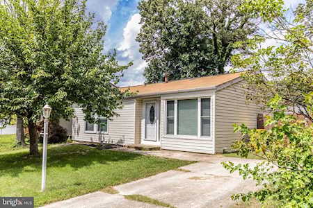 721 Hyde Park Dr Glen Burnie, MD 21061