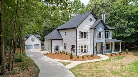 6822 Loblolly Circle Waxhaw, NC 28173