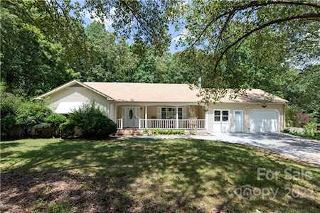 316 Swamp Fox Dr Fort Mill, SC 29715