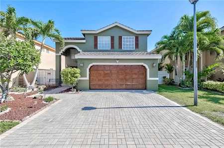 5904 N Sable Cir Margate, FL 33063