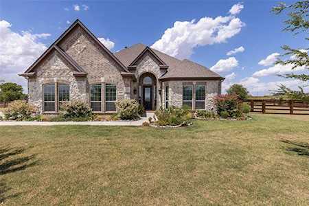 2608 Prairie Mound Court Northlake, TX 76226
