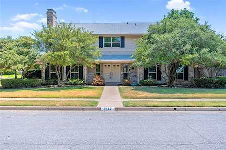 2612 Ashwood Lane Bedford, TX 76021