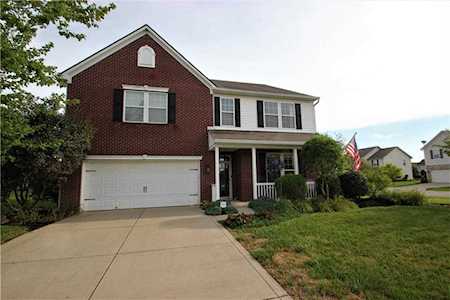 1238 Apryl Dr Greenwood, IN 46143
