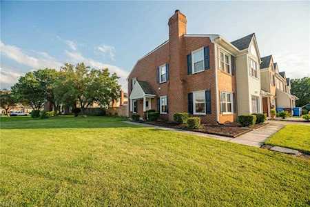 412 Brisa Dr Chesapeake, VA 23322