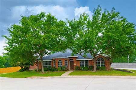 1079 Midnight Pass Rockwall, TX 75087