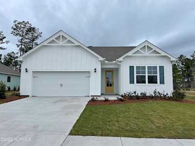 9245 Crossbill Drive Leland, NC 28451