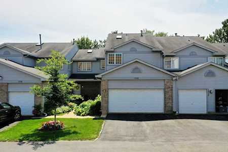 1306 S Parkside Dr Palatine, IL 60067