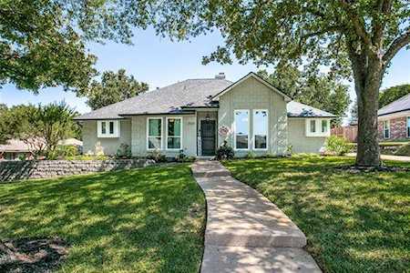2924 Trail Lake Drive Grapevine, TX 76051