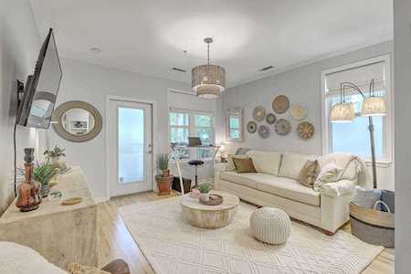 600 Bucksley Ln Charleston, SC 29492