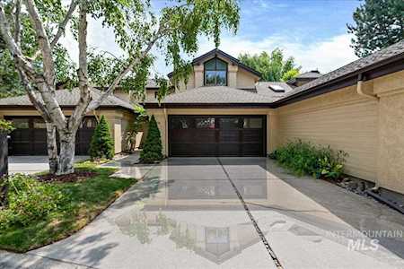 1918 S Springbrook Ln Boise, ID 83706