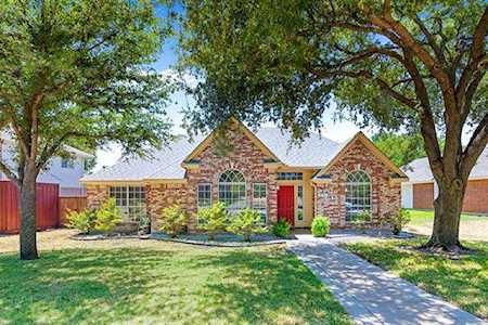 8561 Hidden Spring Drive Frisco, TX 75034
