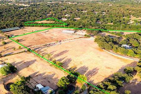 10 High Meadow Place Copper Canyon, TX 75077
