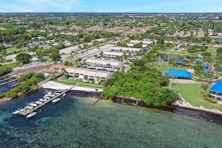 620 NE 20th Lane Boynton Beach, FL 33435