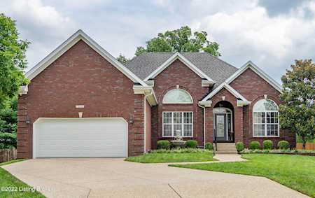 13308 Tucker Lake Dr Louisville, KY 40299