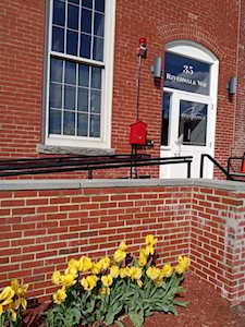 35 Riverwalk Way #215 Lowell, MA 01854