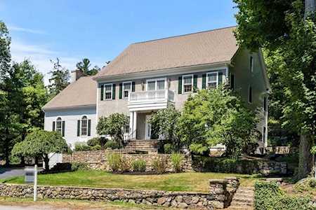 6 Cambridge Street Winchester, MA 01890
