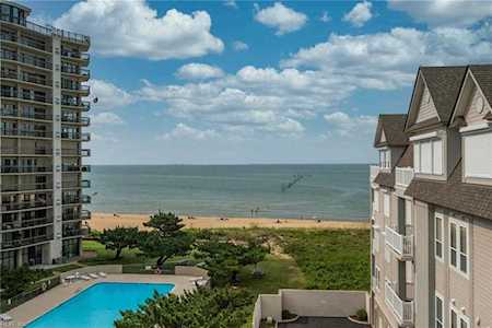2313 Mariners Mark Way #502 Virginia Beach, VA 23451